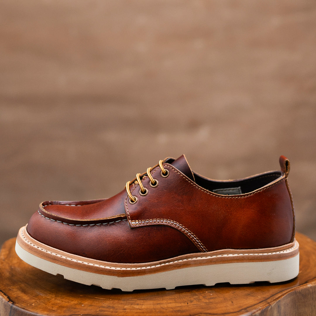 Moc-Toe Shoes (Saddle Tan) Goodyear Welted