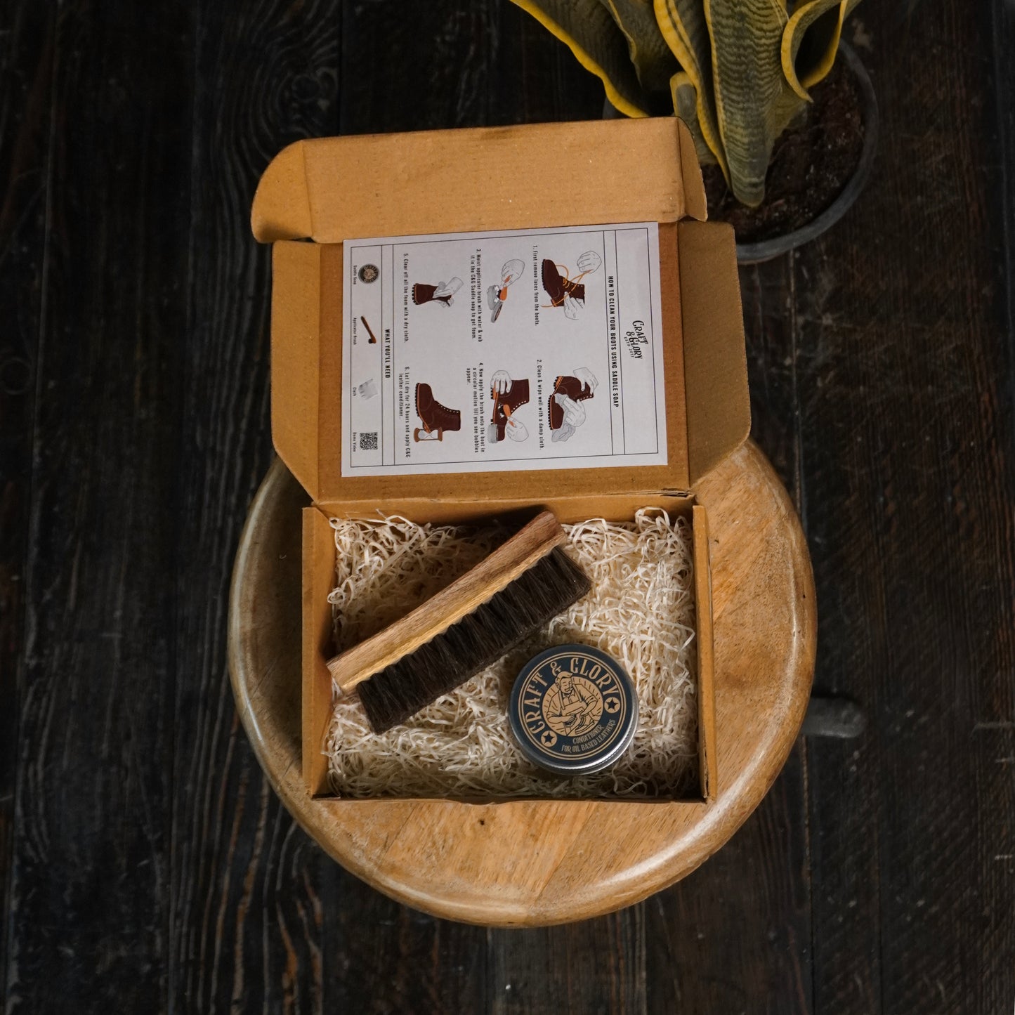 Conditioning Kit (Leather Conditioner + Horse Hair Brush) (30 Days Pre-Order)