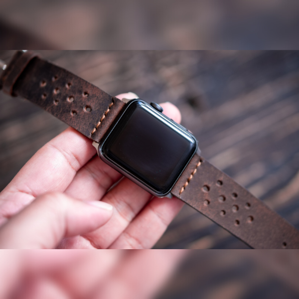 Artisan Apple Watch Leather Strap (Vintage Brown)
