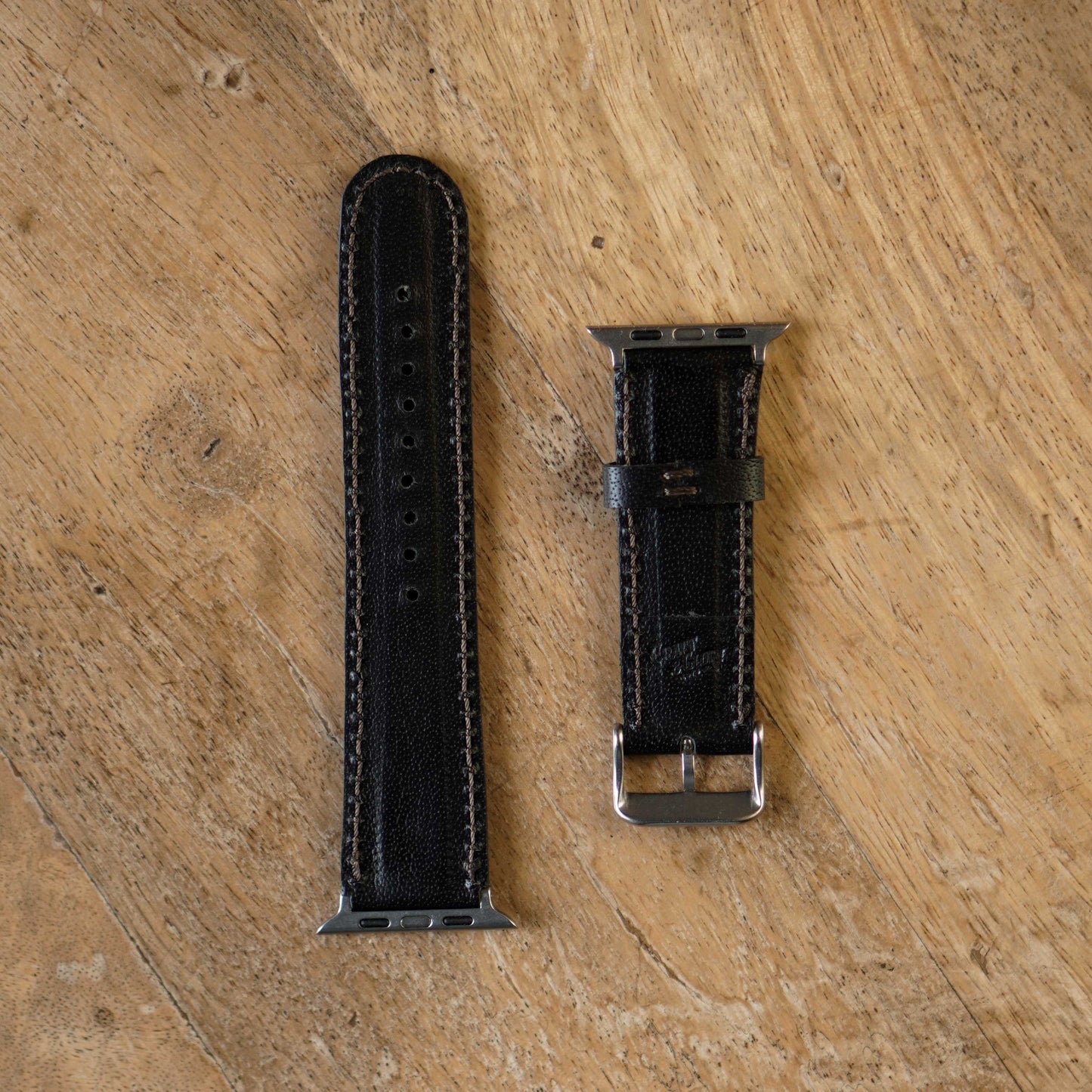 Legacy Apple Watch Leather Strap (Raven Black)