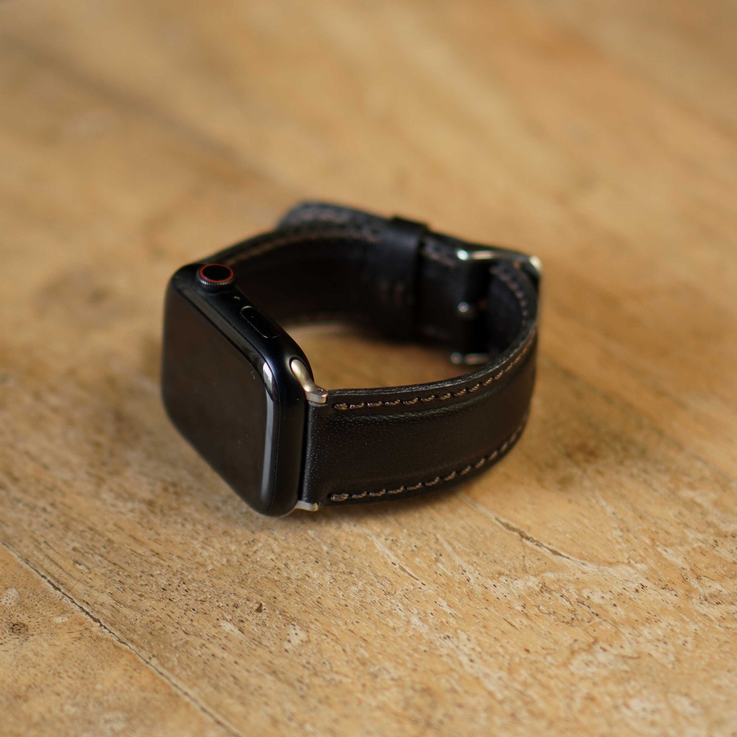 Legacy Apple Watch Leather Strap (Raven Black)