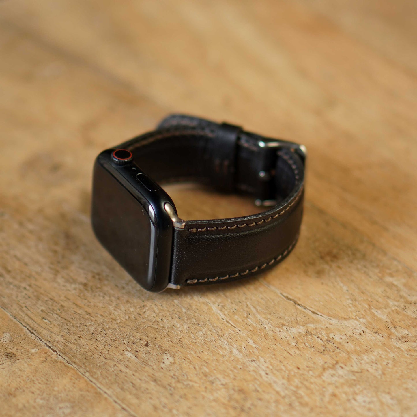 Legacy Apple Watch Leather Strap (Raven Black)