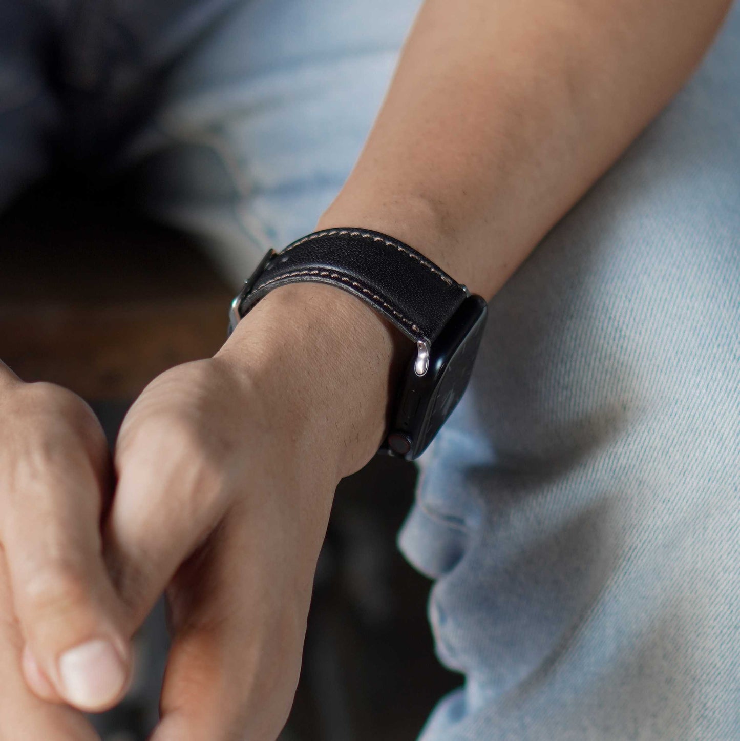 Legacy Apple Watch Leather Strap (Raven Black)