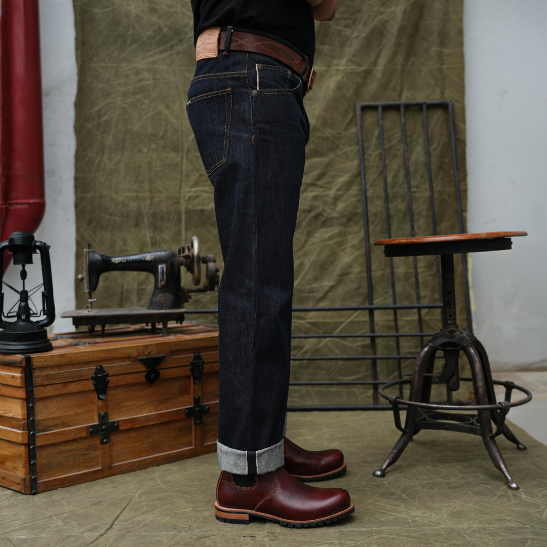 Five pocket Blue Blood 2.0 15 Oz Selvedge Denim for Men (Slim Straight)