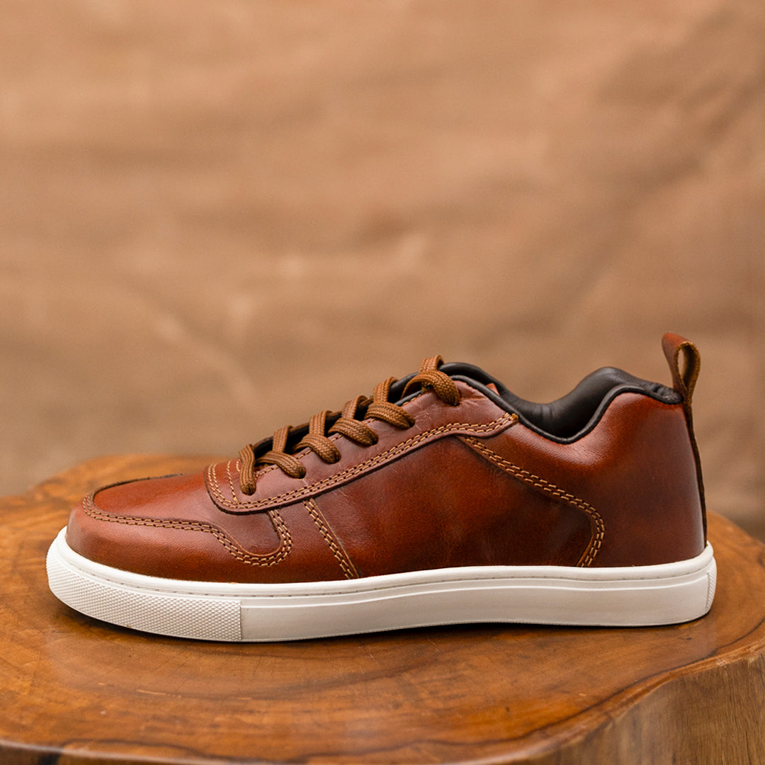 Brooklyn Low Top Sneakers (Saddle Tan)