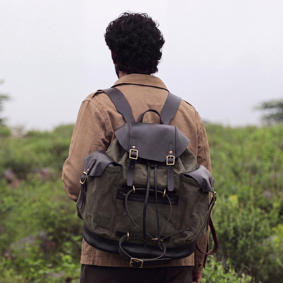Jungle Rucksack (Forest Green x Raven Black)