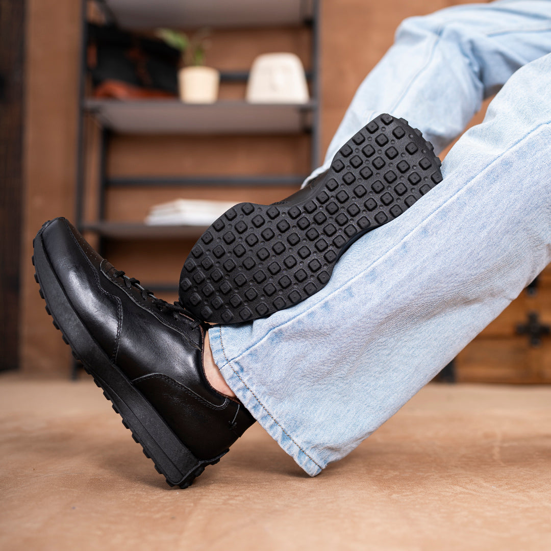 Old Skool Retro Leather Sneakers (Raven Black With Black Sole