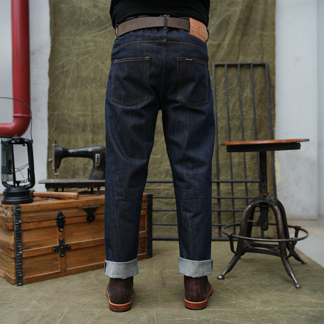 Five pocket Blue Blood 2.0 15 Oz Selvedge Denim for Men (True Straight)