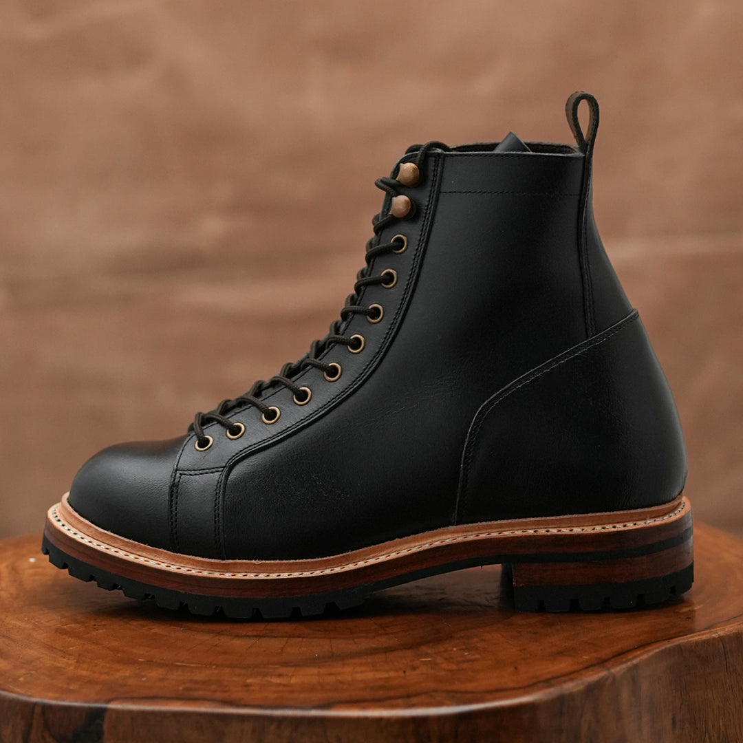 Monkey Explorer Boots 6