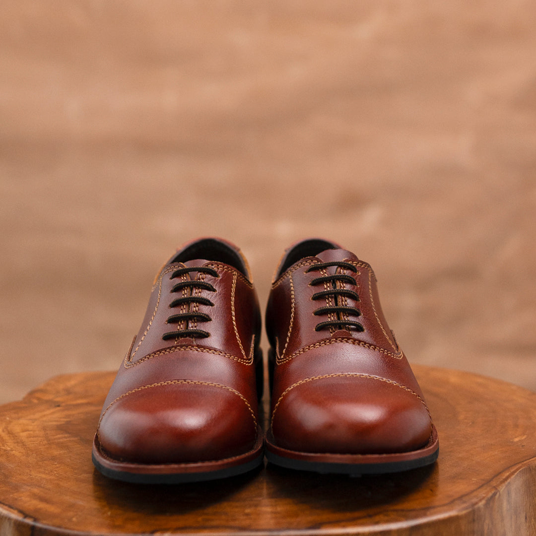 Duty Shoe (Saddle Tan) Goodyear Welted US 13 / Leather / Brown Duty Shoe (Saddle Tan) Goodyear Welted US 13 / Leather / Brown
