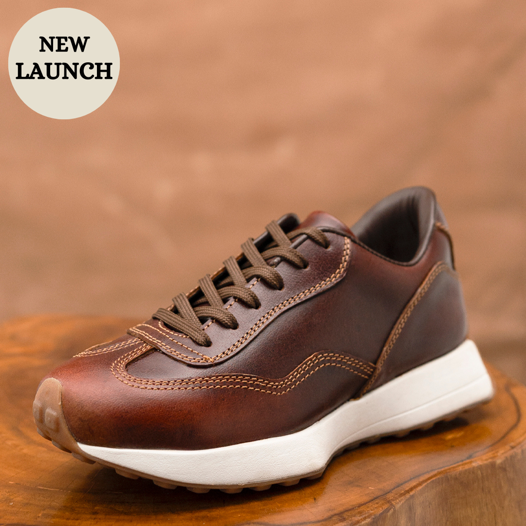 Classic Retro Leather Sneakers (Saddle Tan With White Sole)