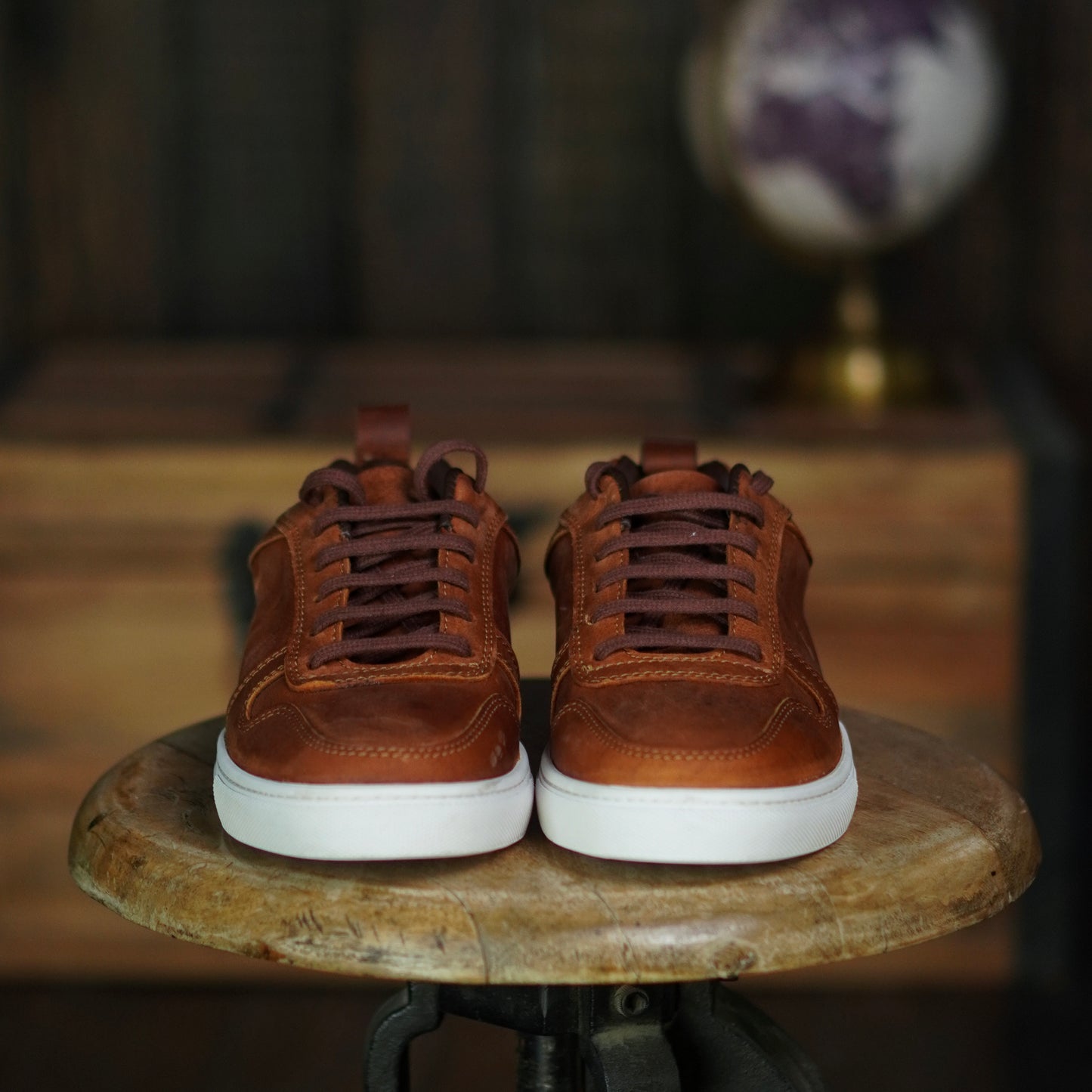 Brooklyn Low Top Sneakers (Vintage Tan)