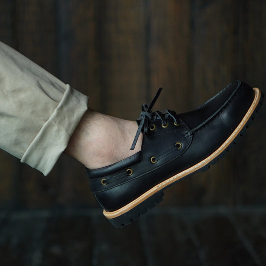 Voyager Boat Shoes (Raven Black) Goodyear Welted
