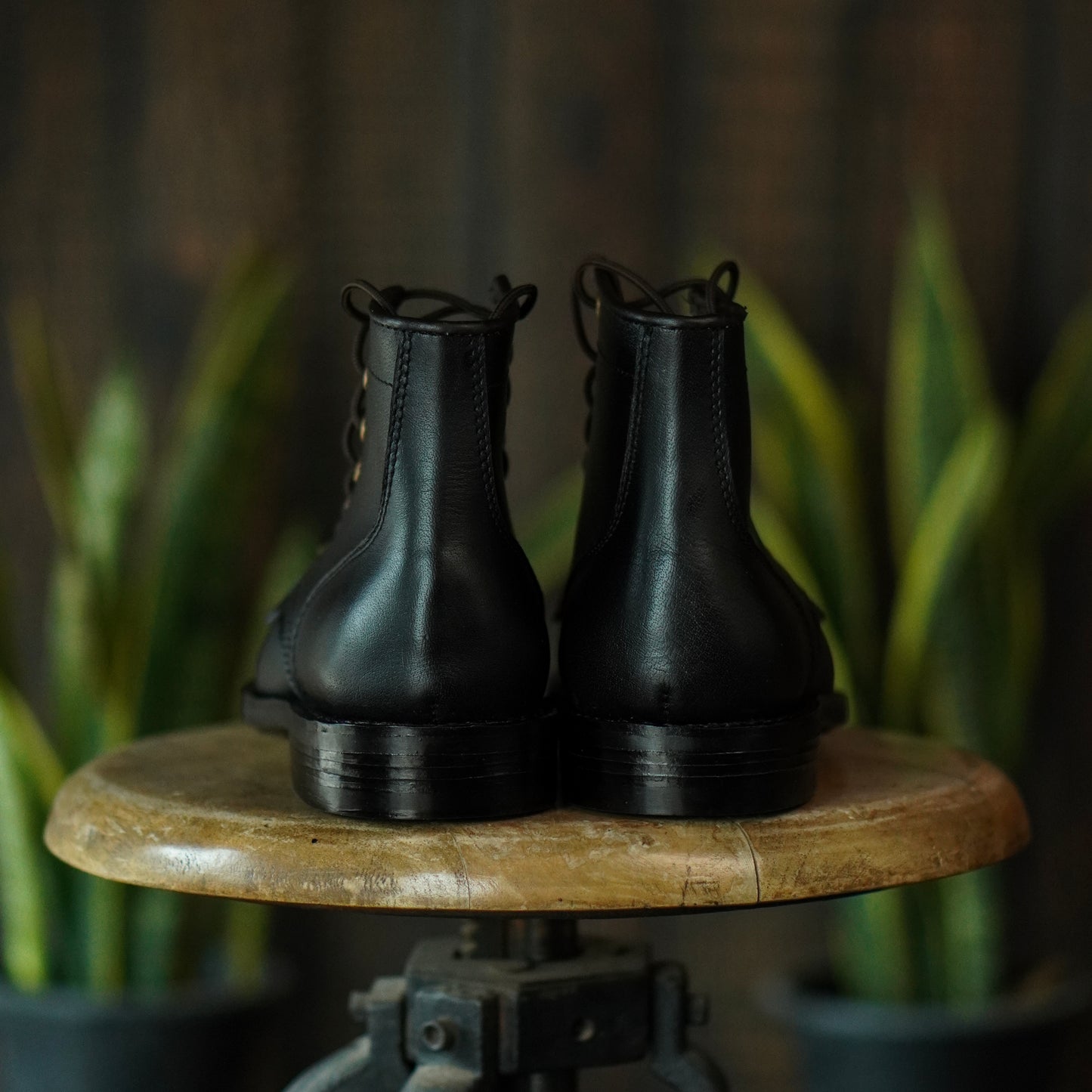 Aspen Boots 6" (Raven Black) Goodyear Welted