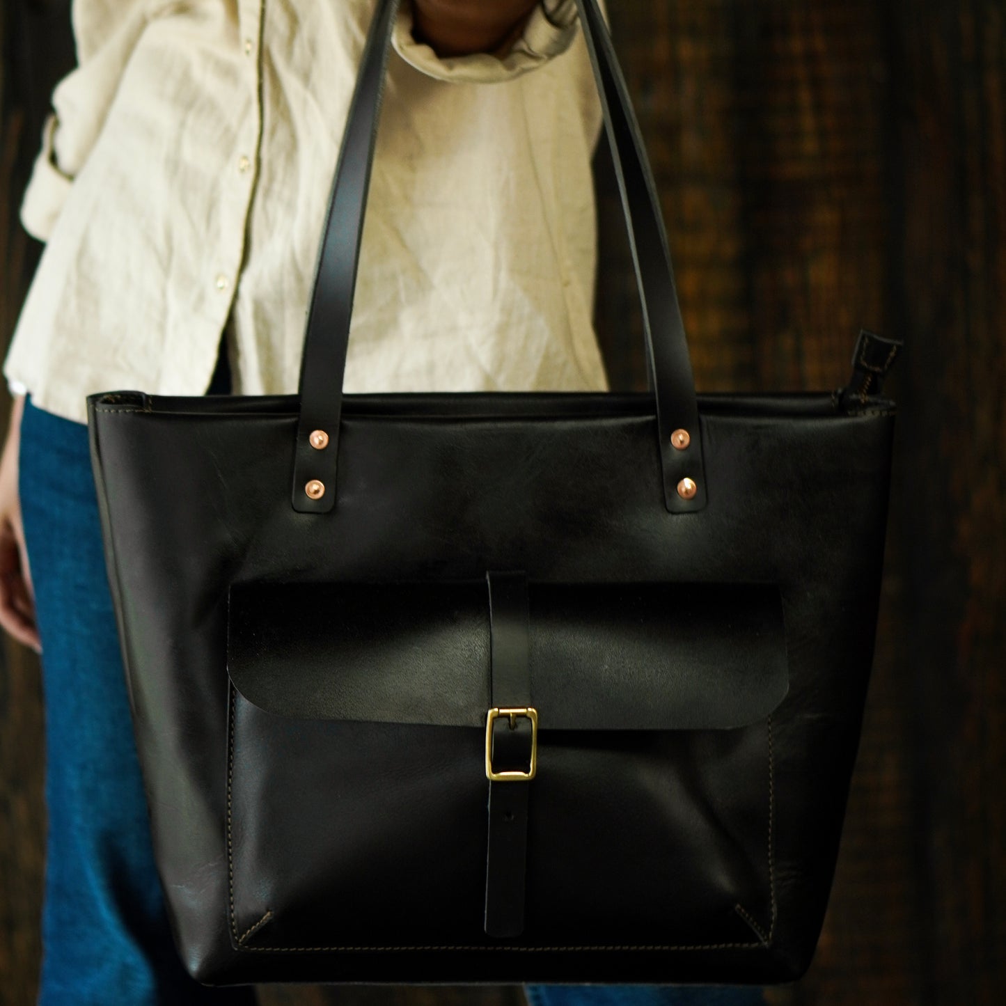 Alyssa Tote Bag (Raven Black)