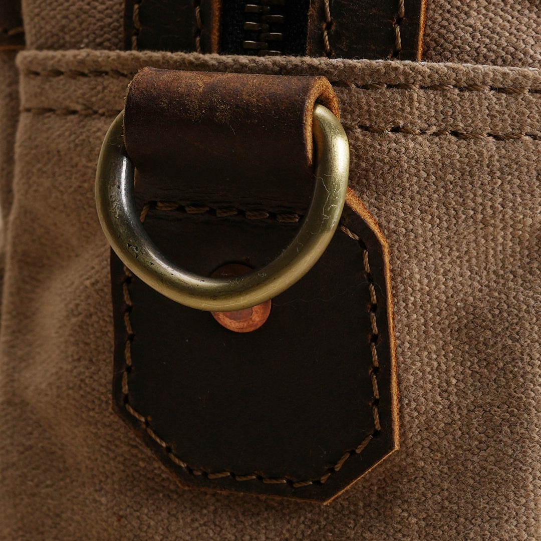 Heritage Briefcase ( Sandstorm )