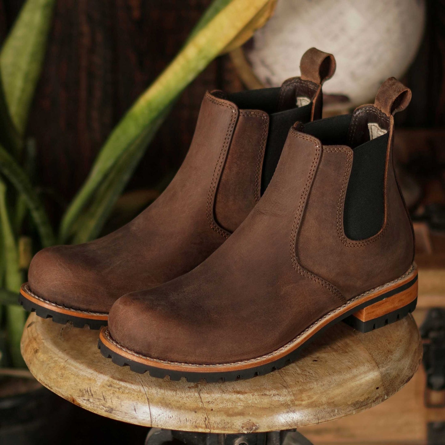 Chelsea Explorer Leather Boots 6" (Vintage Brown) Goodyear Welted