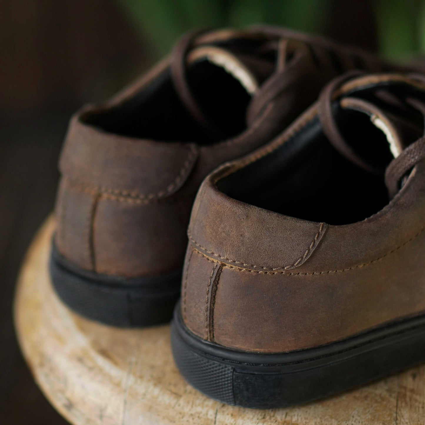 Manhattan Low Top Sneakers (Vintage Brown)