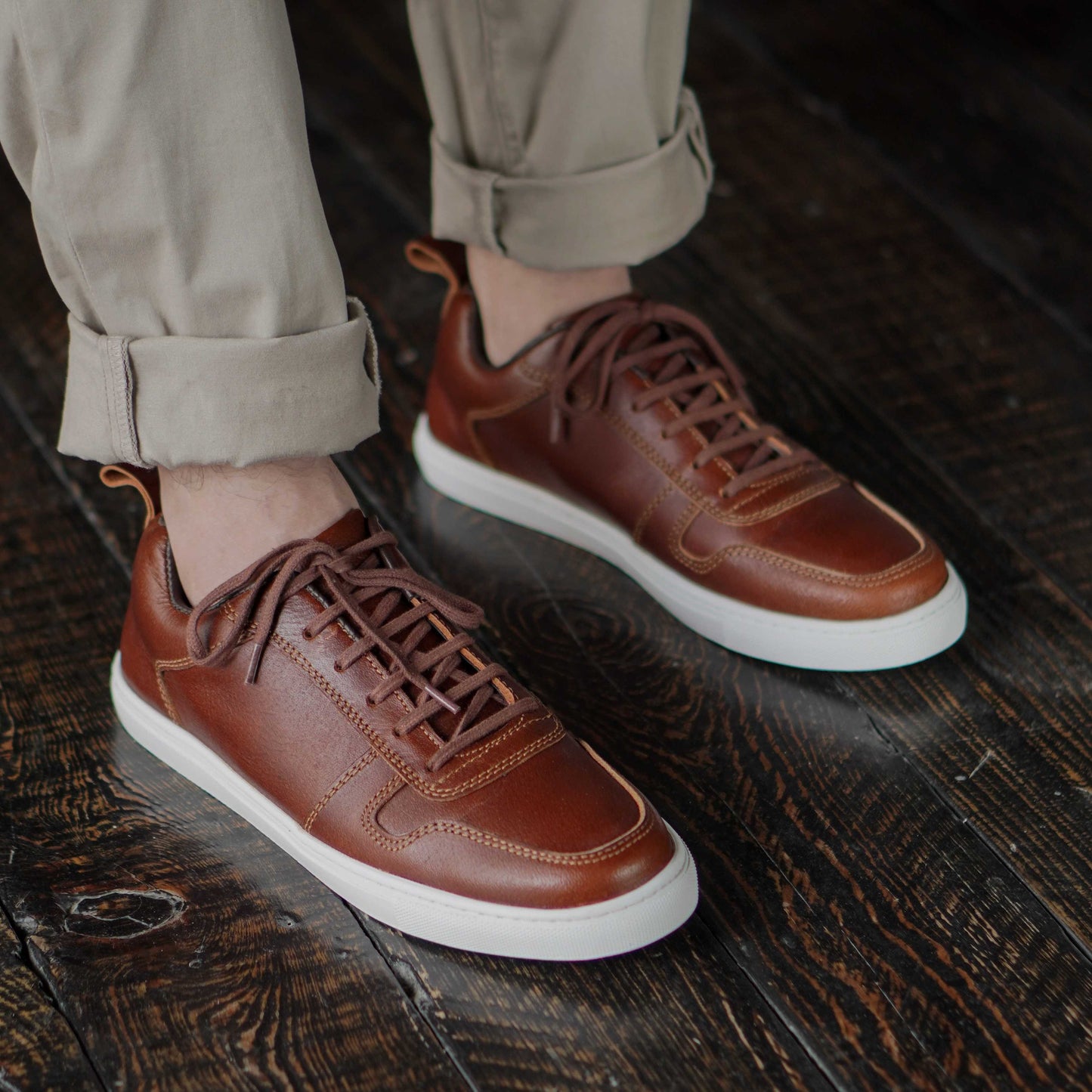 Brooklyn Low Top Sneakers (Saddle Tan)