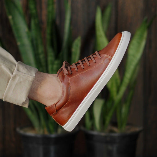 Manhattan Low Top Sneakers (Saddle Tan)