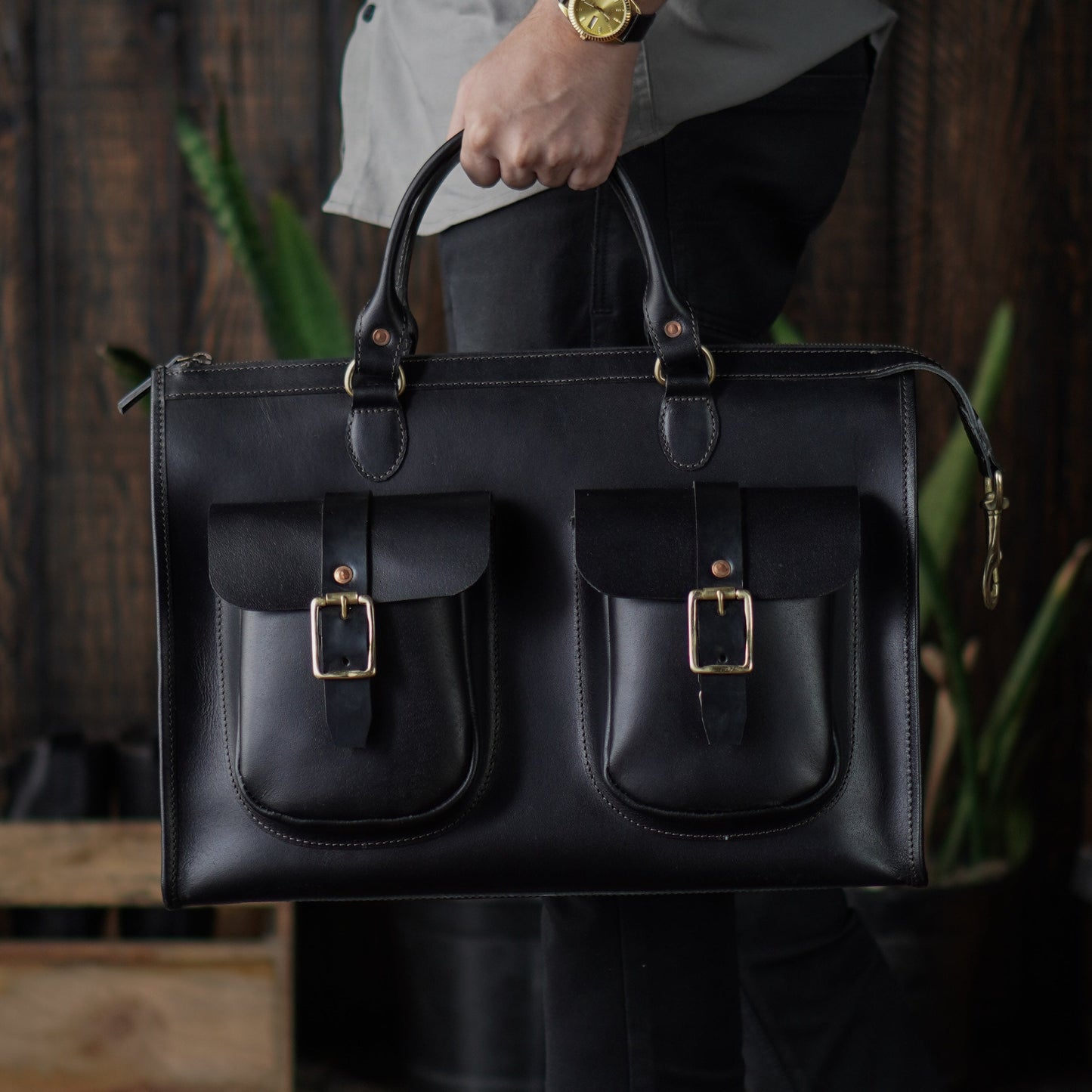 Diplomat Briefcase (Raven Black)