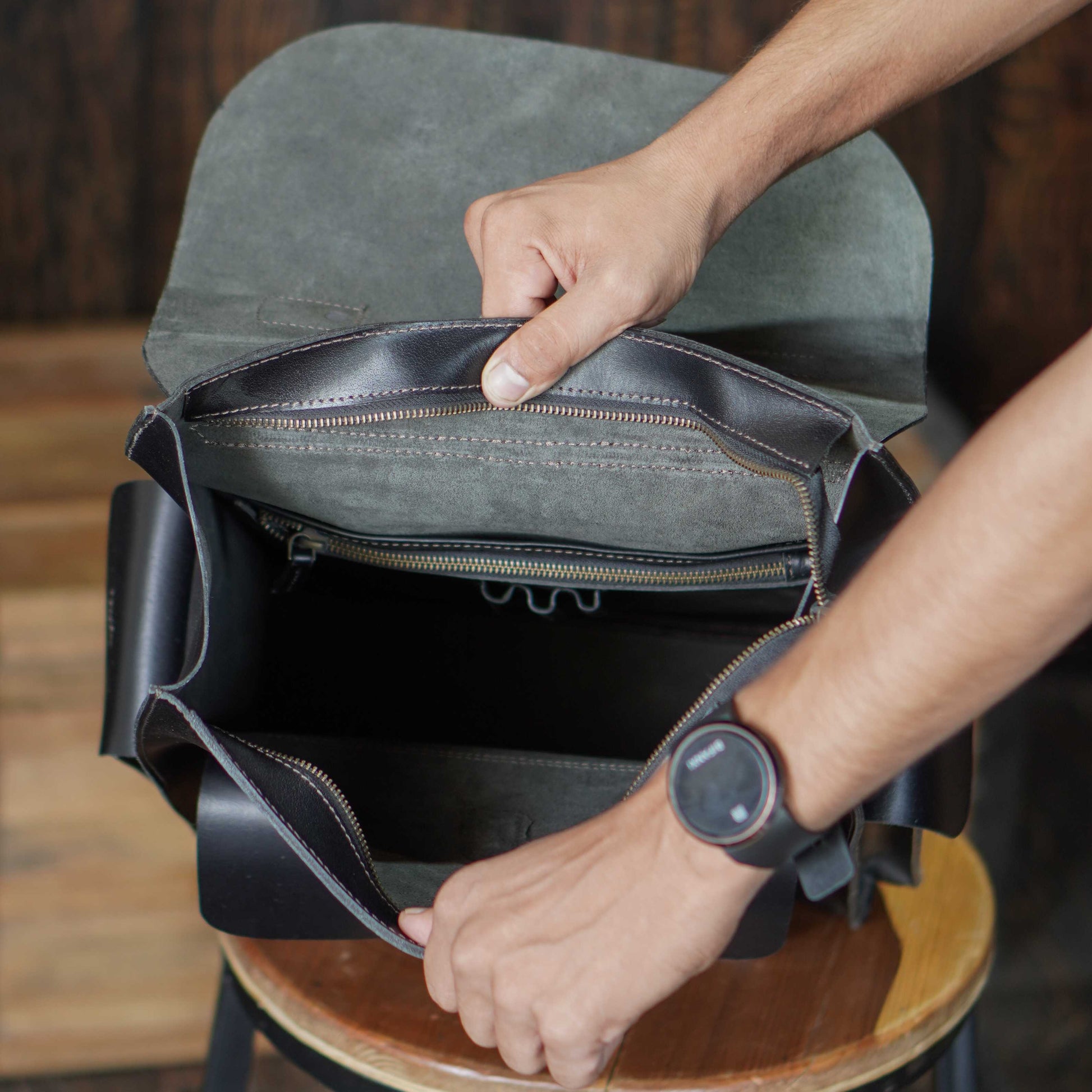 Heritage Backpack (Raven Black) Heritage Backpack (Raven Black)