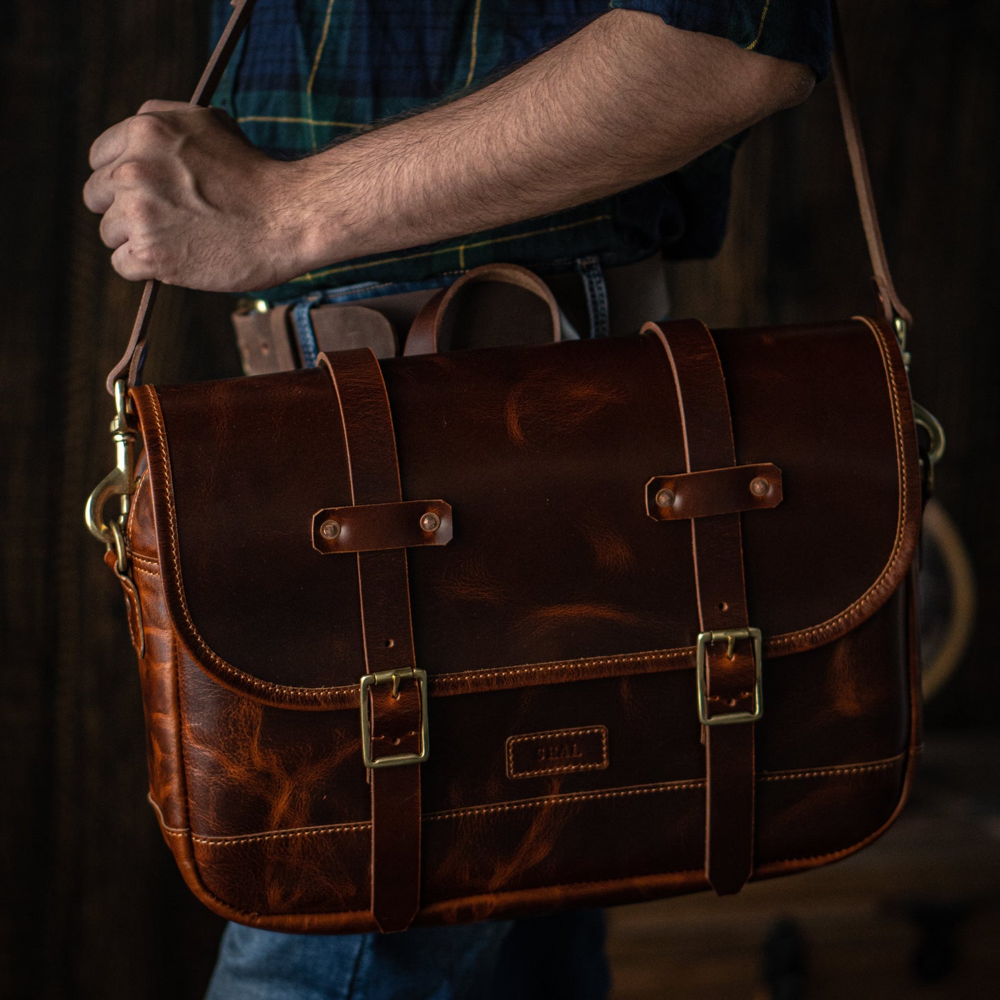 Field Bag (Saddle Tan)