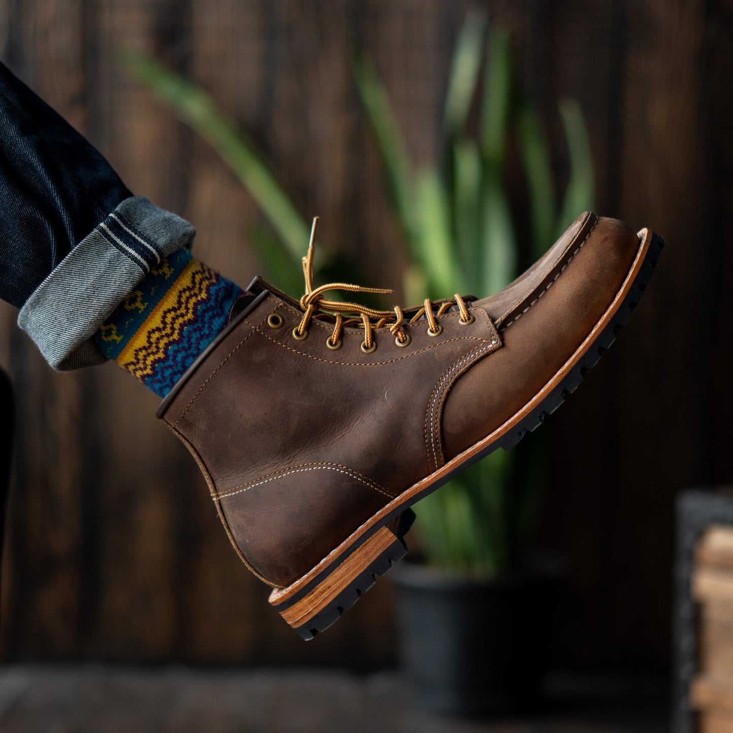 Moc-Toe Explorer boots 6" (Vintage Brown) Goodyear Welted