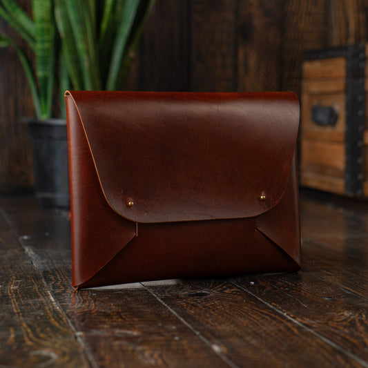Minimal Laptop Sleeve (Saddle Tan)