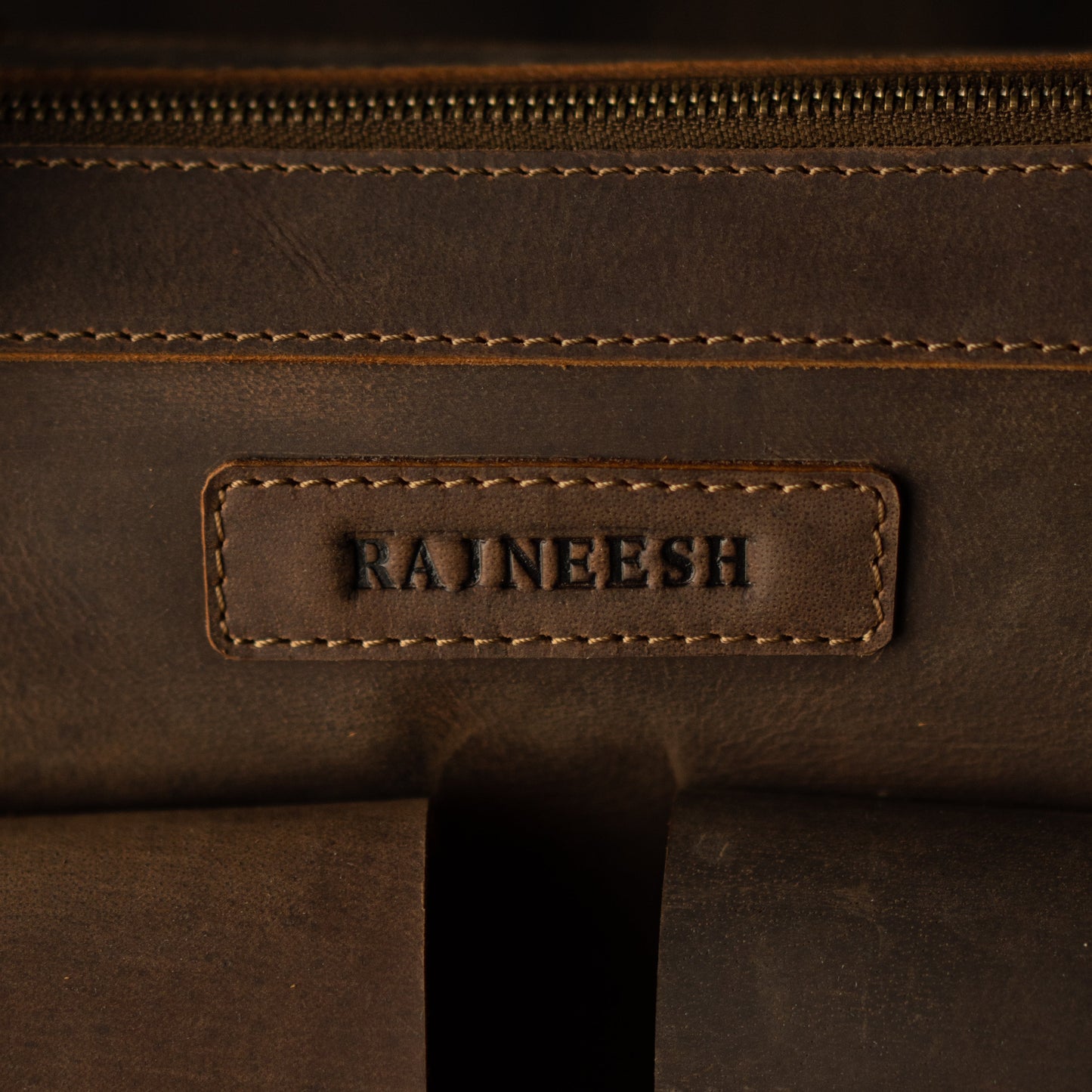 Diplomat Duffle Weekender (Vintage Brown)