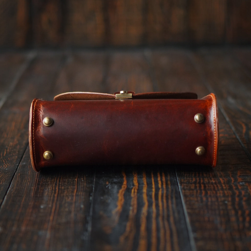 Victoria Handbag (Saddle Tan)