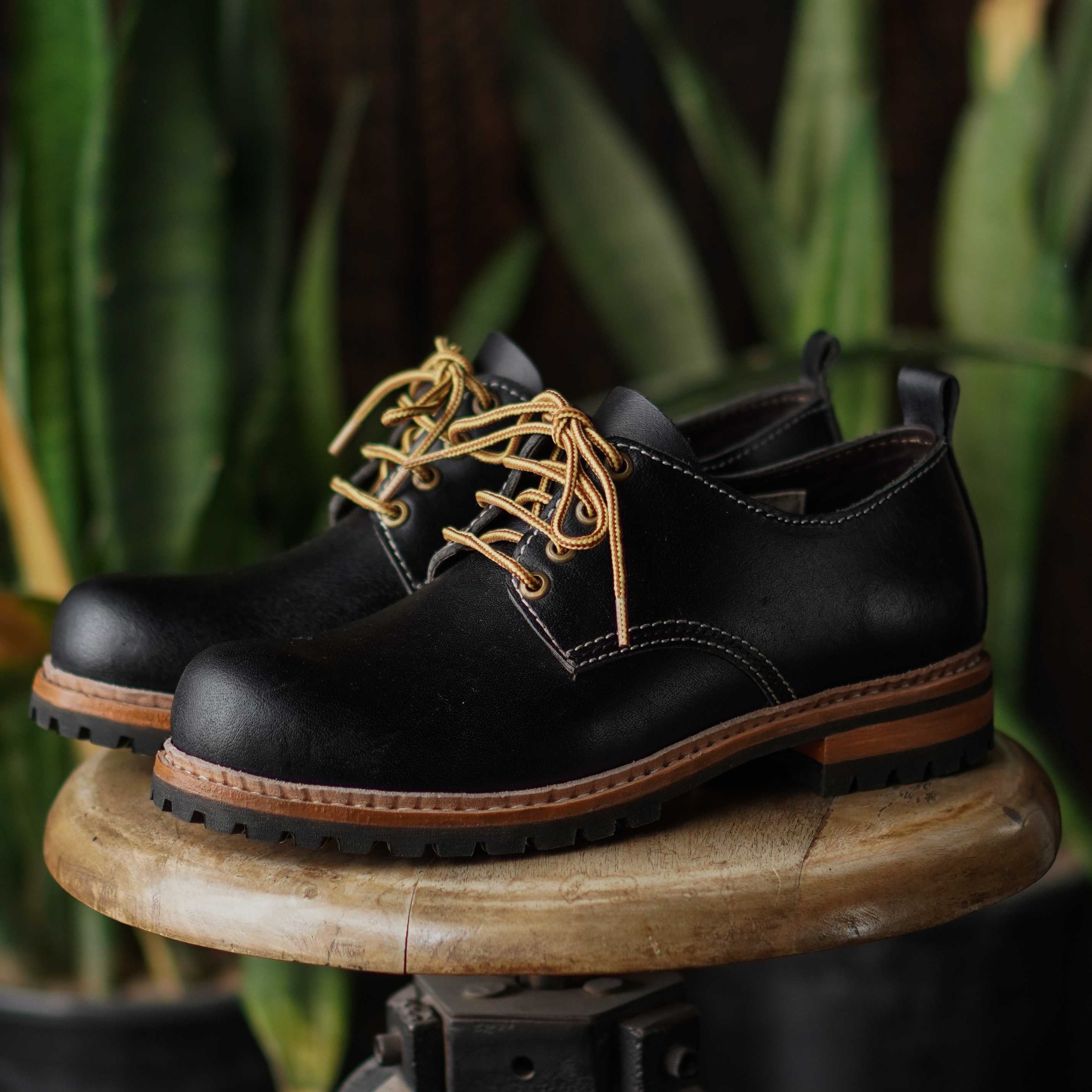 Task Shoes (Raven Black) Goodyear Welted β Craft & Glory International